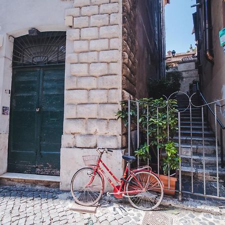 La Vetrina, The Renaissance Charme Of Piazza Navona Apartment Рим Екстериор снимка
